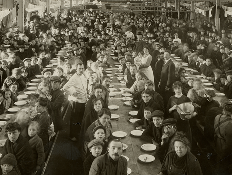 Historicus Boike Teunissen blikt terug op de Belgische vluchtelingen in Nederland