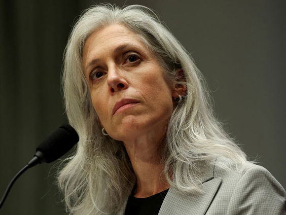 Weer iemand ontslagen door Trump