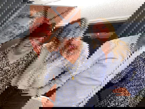 Caroline van Batenburg is Andrea Hazes en schreef het boek 'Ik geloof in mij'