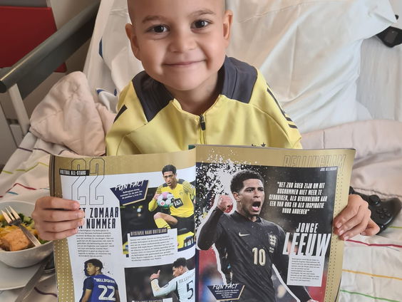 6-jarige Levi belde met zijn grote voetbalheld