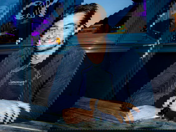 Tim zong elke dag een woord uit Het Regent Zonnestralen