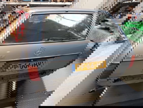 Hoe is het met de autotransitie van Joris?