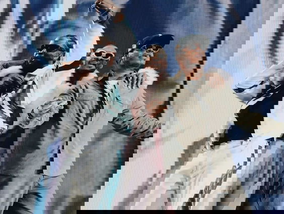 Legend meets legend: Adje trad op bij Usher!