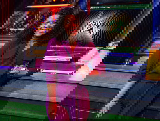 Virtuele girlgroup HUNTR/X breekt record: na 24 jaar weer een meidengroep op 1