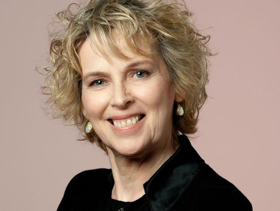 In iedereen schuilt een presentator