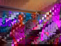 Artist of the Week AC blaast de studio omver met live performance van ‘W.O.R.D.’