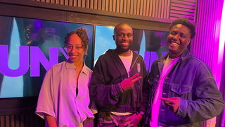 Artist of the Week AC blaast de studio omver met live performance van ‘W.O.R.D.’