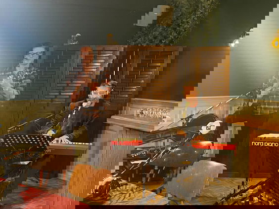 Muziektheater Stad&Land speelt live in 'Ter Plekke'