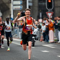 Hardloopinfluencer Emiel Berghout blikt vooruit op Marathon Rotterdam