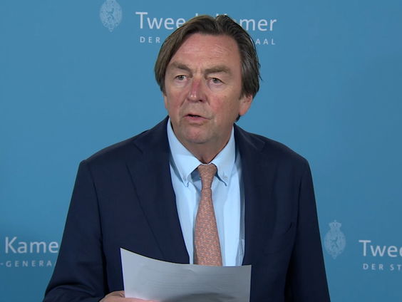 Informateur Hans Wijers stapt op na publicatie NRC-journalist Hugo Logtenberg