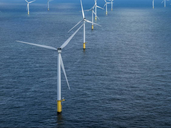 Windmolens in de Oostzee krijgen militaire radar- en sensortechnologie van de NAVO