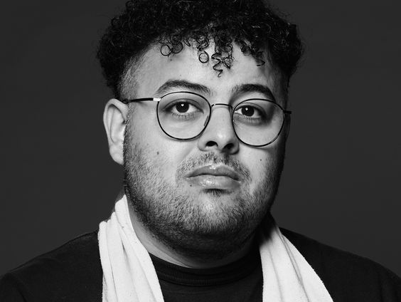 Journalist Zakaria Taouss spreekt politieke wetenschappers over de nieuwe politieke realiteit