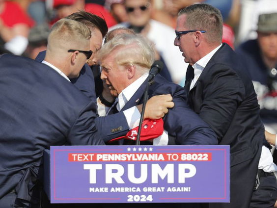 Wat zeggen de Amerikaanse media over de aanslag op Trump?