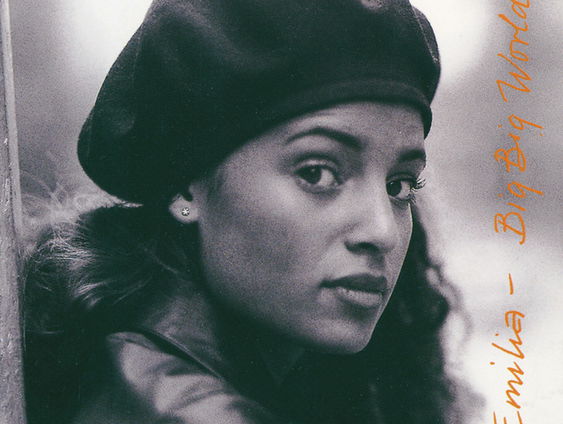 Bandje besta je nog Emilia van 'Big Big World'