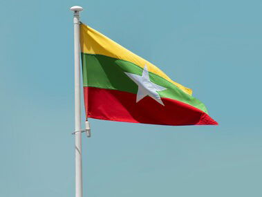 Myanmar houdt eerste verkiezingen in 5 jaar: 'veel mensen worden onder druk gezet om te stemmen'