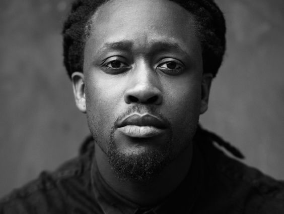 Akwasi, schrijver, rapper en artiest