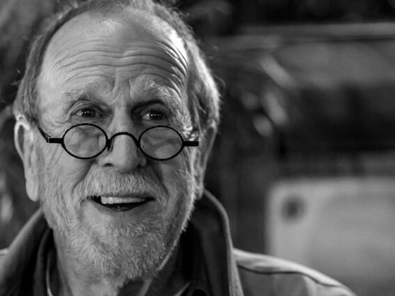 Arjen Lubach stelde een bundel samen met zkv's van A.L. Snijders