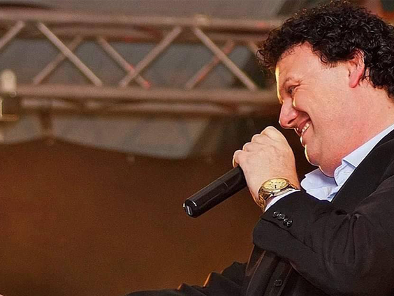 Zanger Chris de Roo kan weer zingen