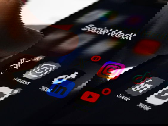 Moet er een social media verbod komen voor kinderen onder de 15 jaar?