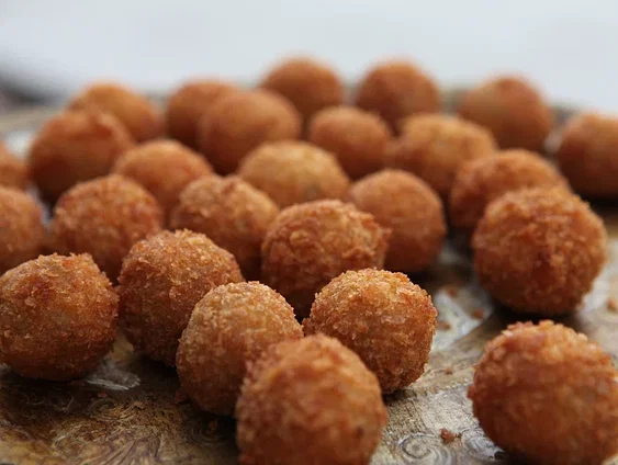 De Nationale Bitterbal komt uit Spanje