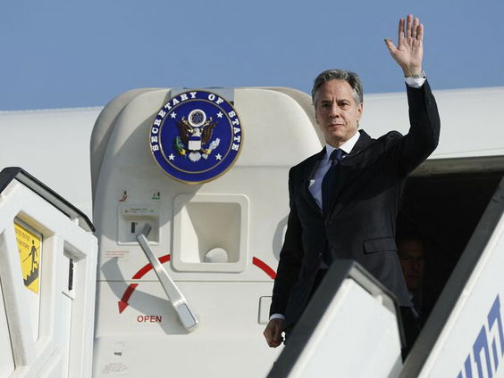 Wie is de Amerikaanse buitenlandminister Antony Blinken?