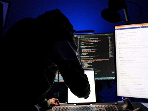 Defensiebedrijven leveren, ondanks exportverbod, spionagetechnologie aan autoritaire regimes als Azerbeid ...