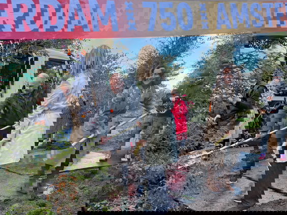 Amsterdammers krijgen 750 bomen cadeau