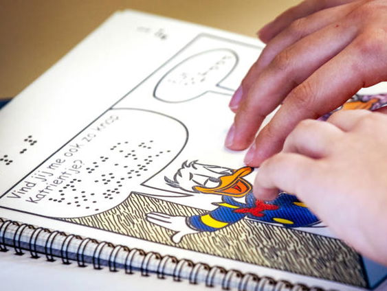 Hoe is het brailleschrift ontstaan?