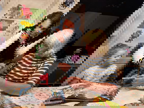 Stembus: Start van de dag met Thea Sprangers