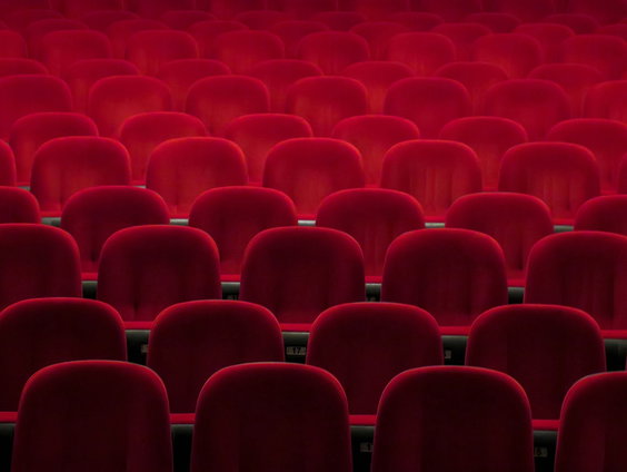 Petijn van 12 maakt comedyshow over een jaar thuiszitten