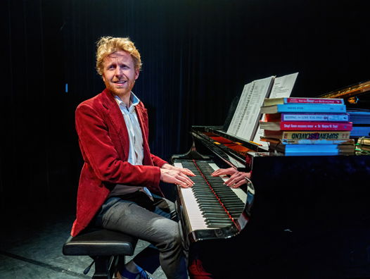 Piet van Eeghen is genomineerd voor de Annie M.G. Schmidtprijs