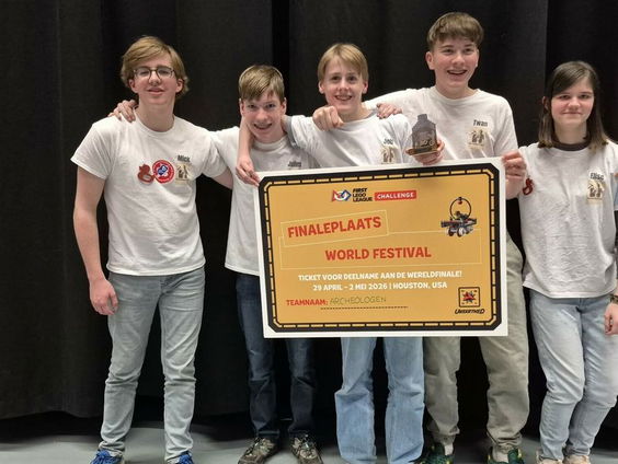 Mick (14) mag samen met 4 vrienden meedoen aan WK Lego League in Amerika