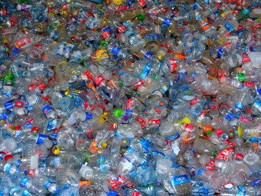 Gaat een verhoging op statiegeld problemen rondom afval helpen?