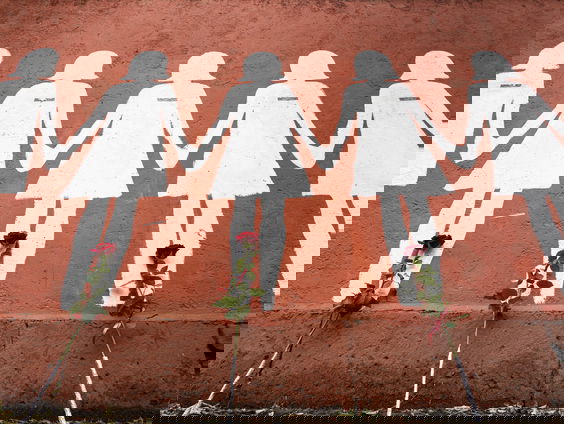 Femicide blijft schrijnend probleem: Doen politie en overheid genoeg?