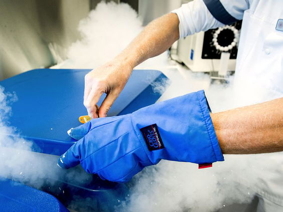 Fertiliteitsklinieken zoeken naar zaaddonoren, maar wie wil dat nog worden?