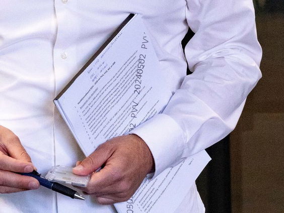 Wat zegt een uitgelekt A4-tje over de formatie?