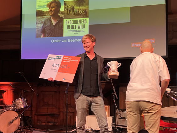 Olivier van Beemen wint Brusseprijs voor beste journalistieke boek