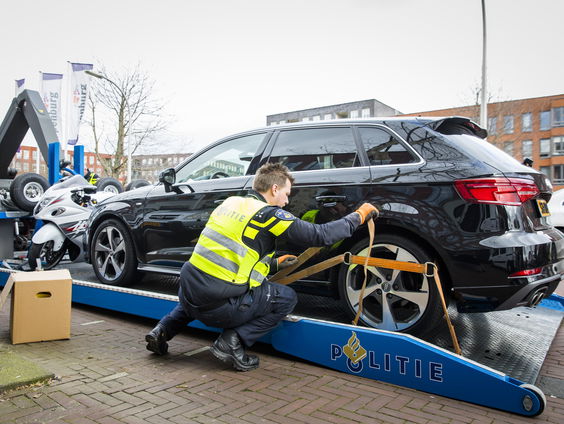 Al vóór veroordeling geld en dure spullen van crimineel afpakken: goed idee?