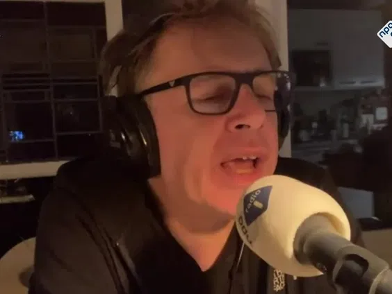 Huisdichter Ingmar Heytze schreef een gedicht over Nederland-Engeland