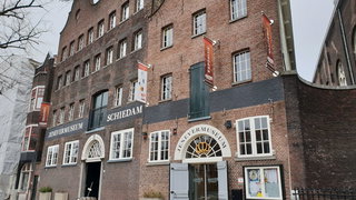 Zwart Nazareth: de jenevergeschiedenis van Schiedam
