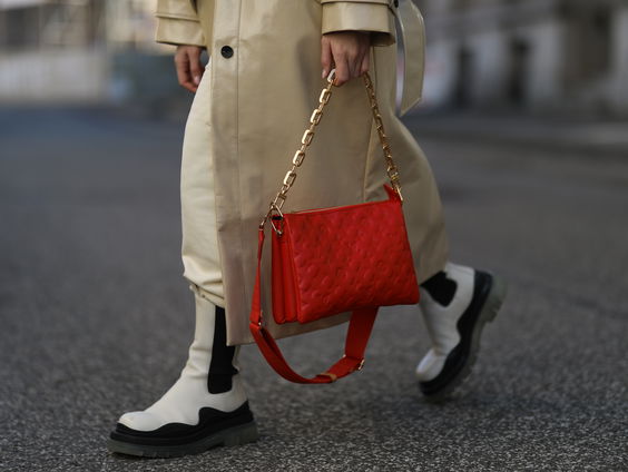 Colombiaanse ontwerper gaat de cel in voor krokodillenleren tasjes