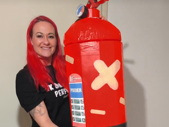 Linny maakt surprises in opdracht: "Zit al op 26"