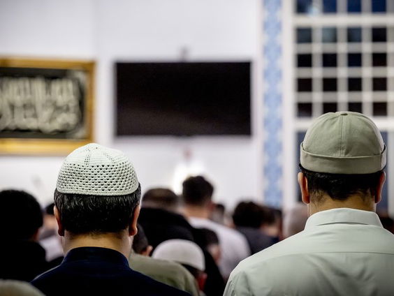 Onderzoek naar stemgedrag van moslims