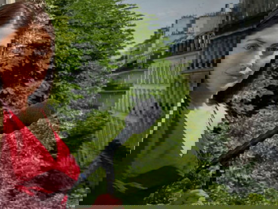 Nadia Poeschmann over haar nieuwe podcast 'Met Nadia in Parijs'