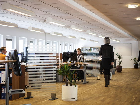 De kloof tussen Gen Z en de oudere collega's: Hoe een kaartspel ons daarbij kan helpen