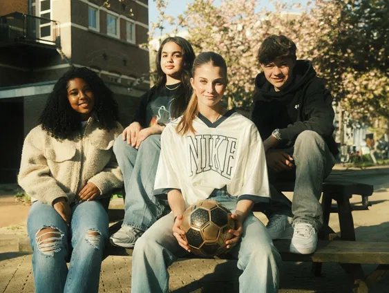 Voetbaltalent op weg naar de top in Oranje dromen – alle ogen op de bal