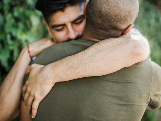 Boek over gevoelens van mannen: 'Waarom mannen niet praten'