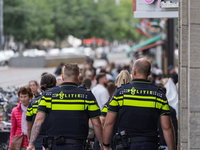 Politie Amsterdam komt met undercover opa's