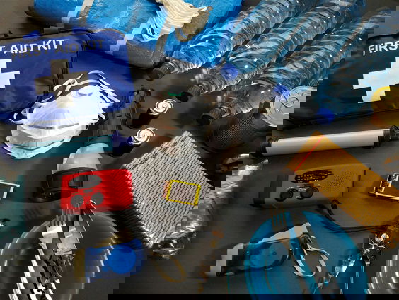 Ook minima moeten veilig zijn: wie helpt met het noodpakket?