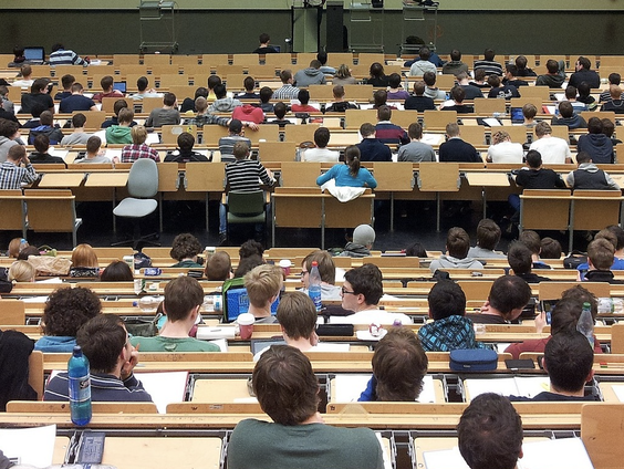 Puberexpert Saskia Smith over de introductieweken voor studenten